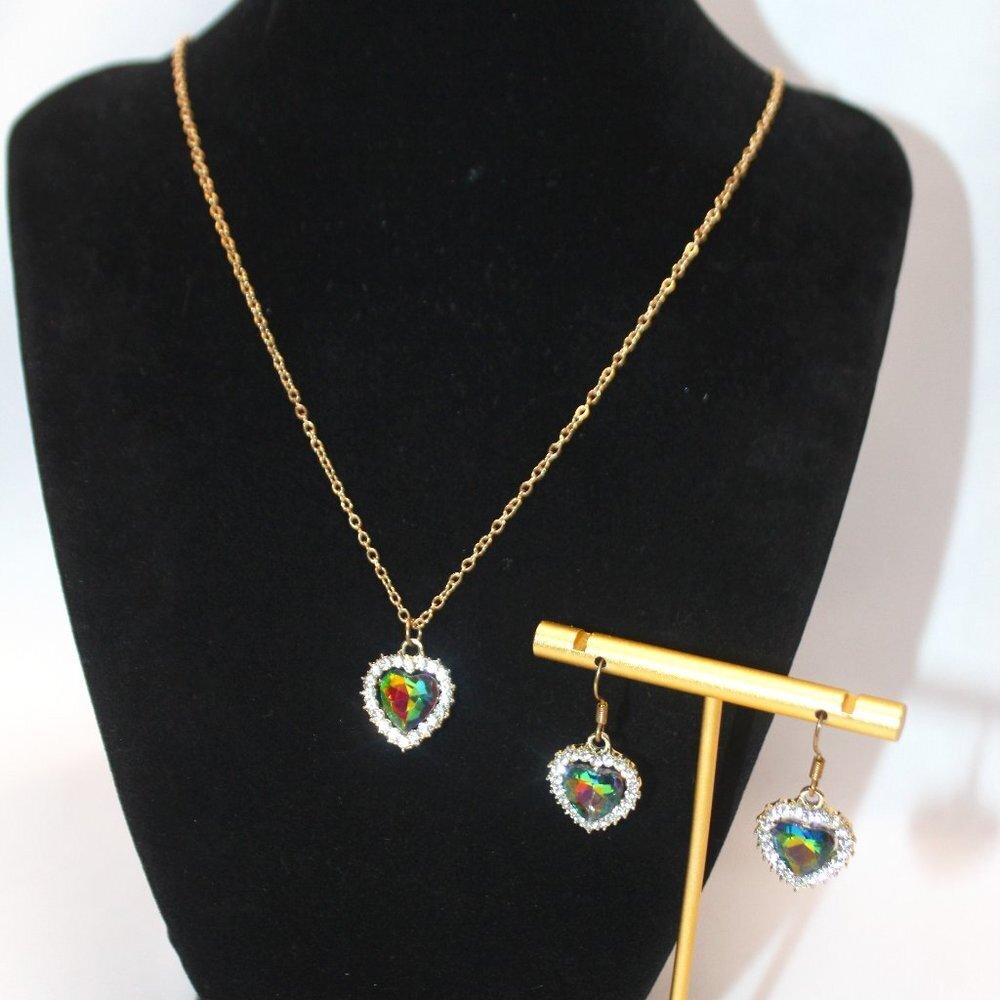 Aurora Borealis Watermelon Heart Shape Matching Necklace and Earrings